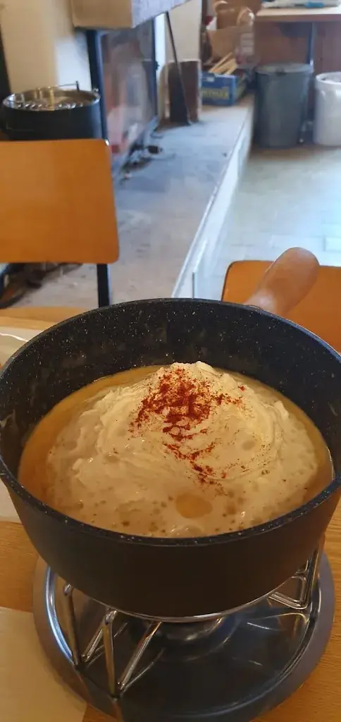 Pascal Schäkel_Steibruch-Beizli_Evilard_review