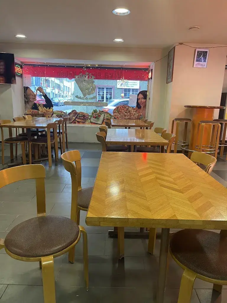 Hassan Aldarbesti_Viva_Mellingen_review