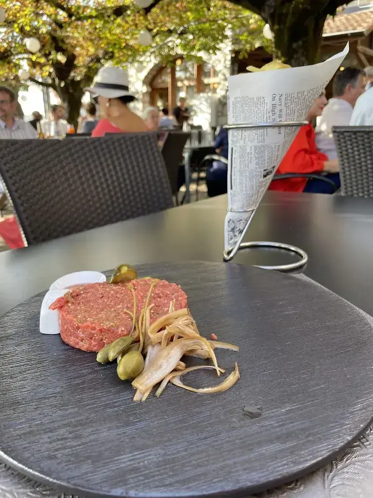 Dim N_Schloss Schartenfels_Wettingen_review