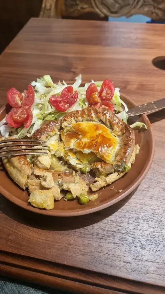 Vinni Dhingra_Nue's Cafe GmbH_Wettingen_reseña