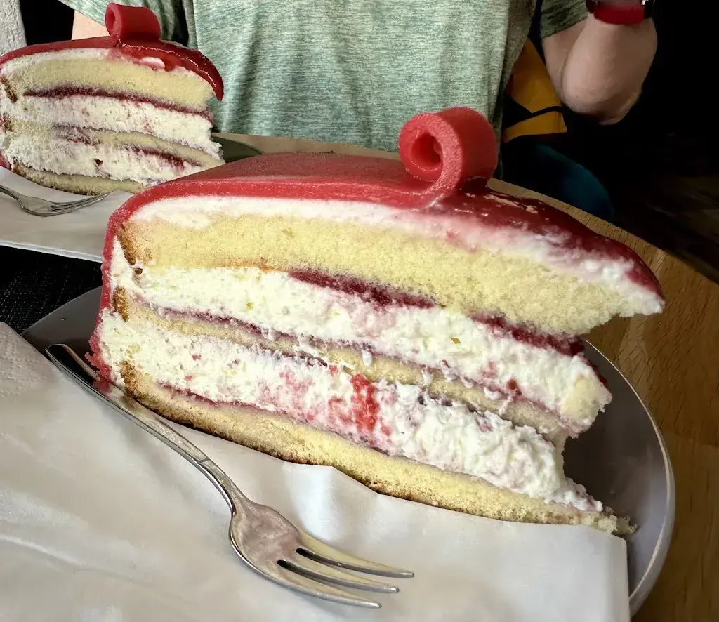 andreas riemer_Nue's Cafe GmbH_Wettingen_reseña