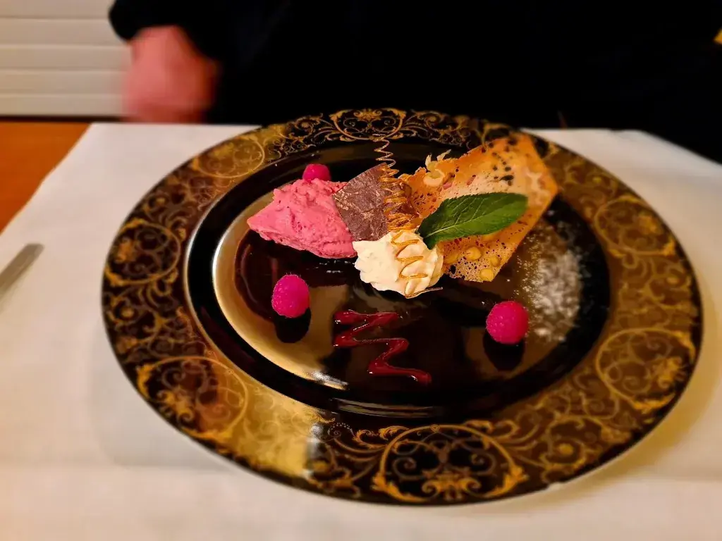 Isbely Araujo_Restaurant Freihof-Hürlimann_Wettingen_review