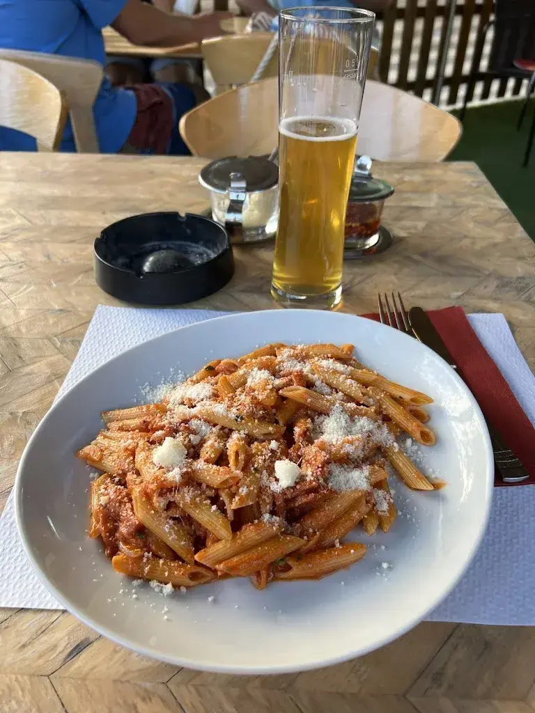 Rene vd Berg_RISTORANTE PIZZERIA ALPINI_Wettingen_review
