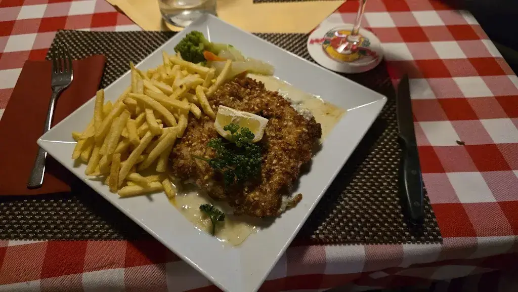 Enrico Kretz_Alpenrösli_Würenlos_review