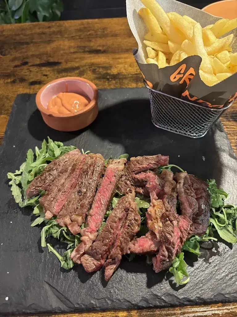 Grindogballs_Würenlos_slider_image_3