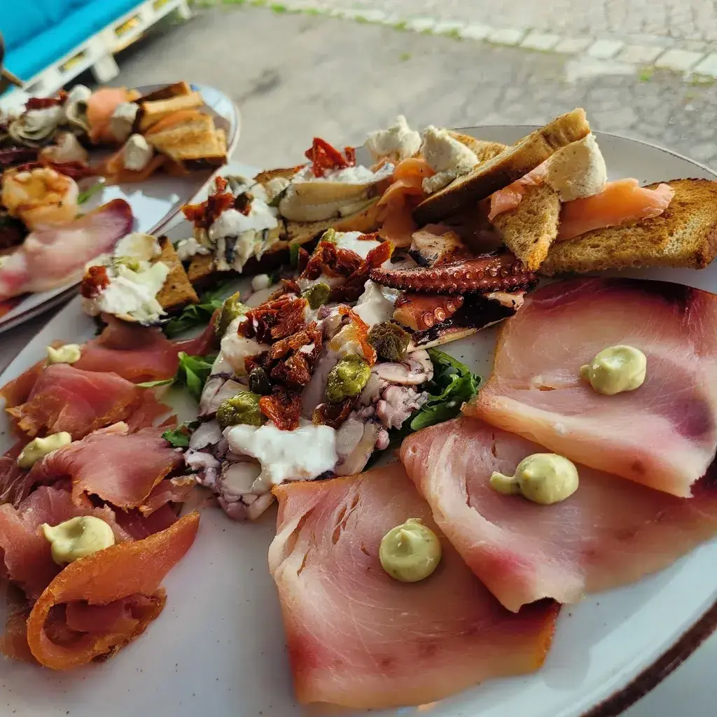 Menu_Amare Food Truck_Würenlos_imagen_8