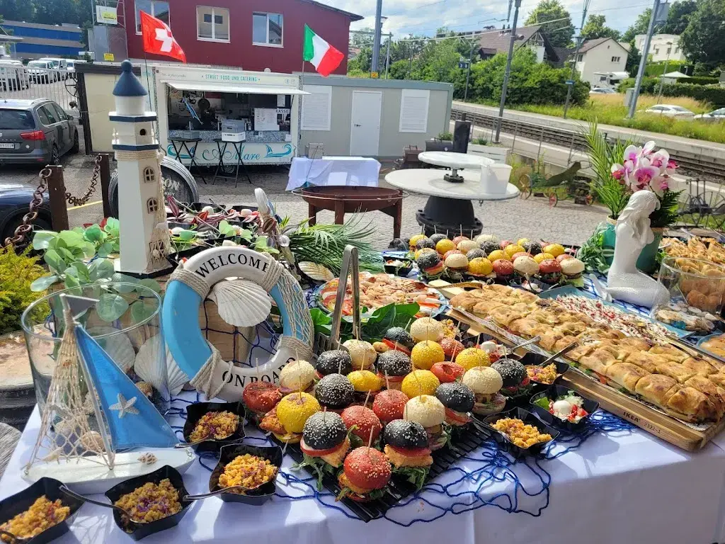 Amare Food Truck_Würenlos_slider_image_3