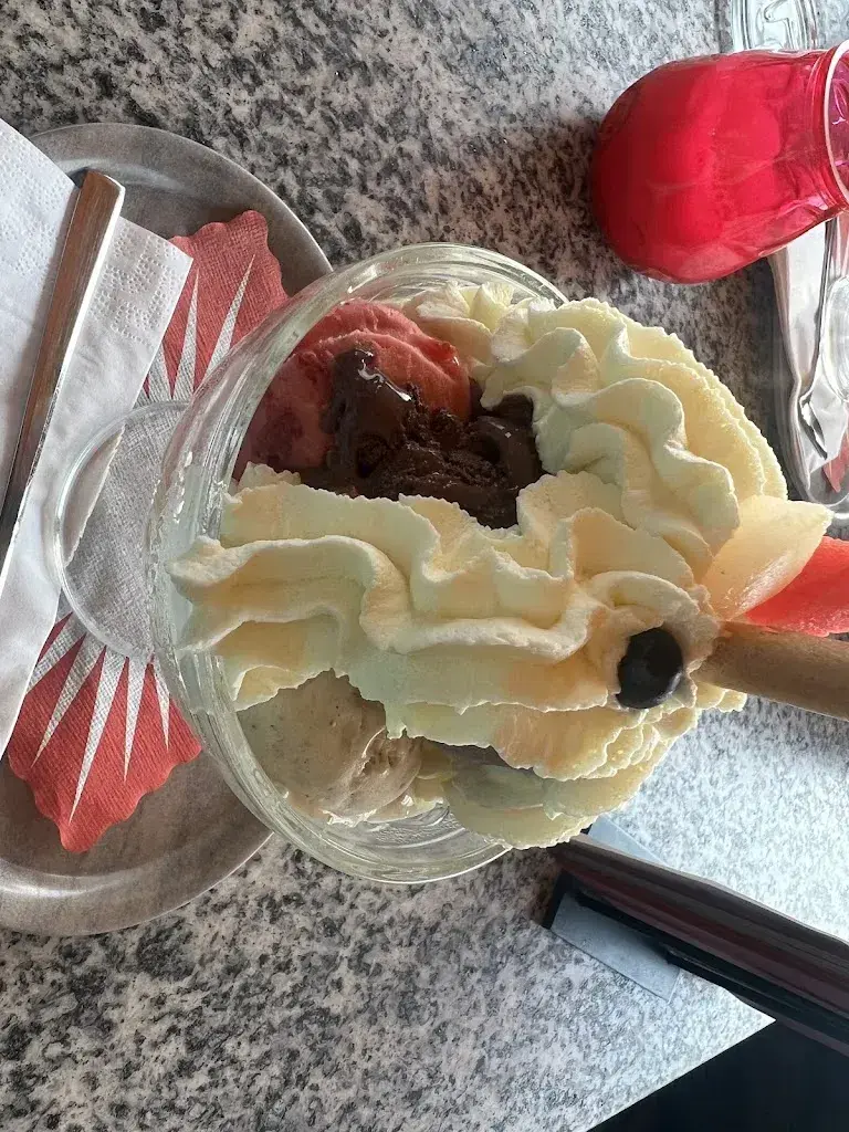 manzoor cs_Café Schneider_Würenlingen_review