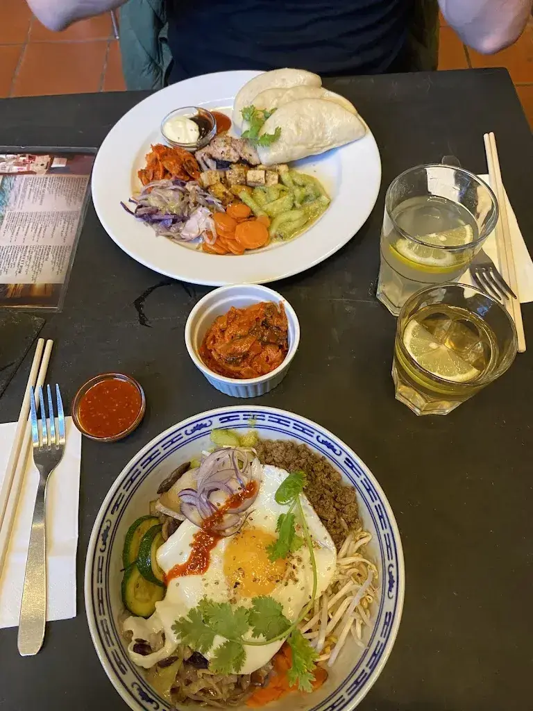 Agata Cholewka_Gärbi Breihaus_Bienne_review