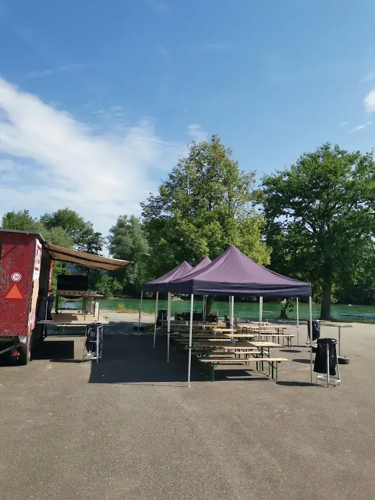 Sandbank-Beiz_Fischbach-Göslikon_slider_image_3