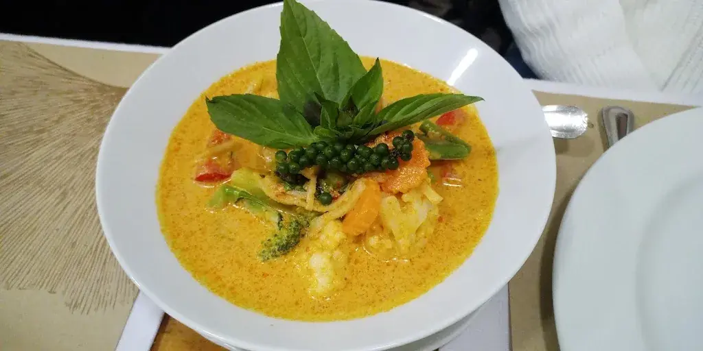 Stefan Röösli_Lohren_Fischbach-Göslikon_review