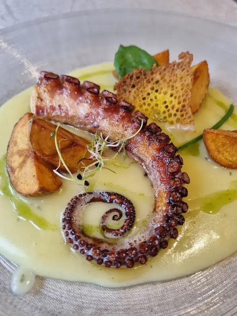 Виктория Кулик_La Taverna_Hendschiken_avis