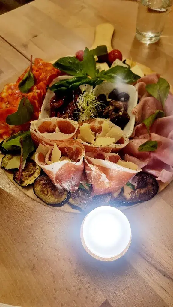 Menu_Food&Friends_Lenzburg_image_4