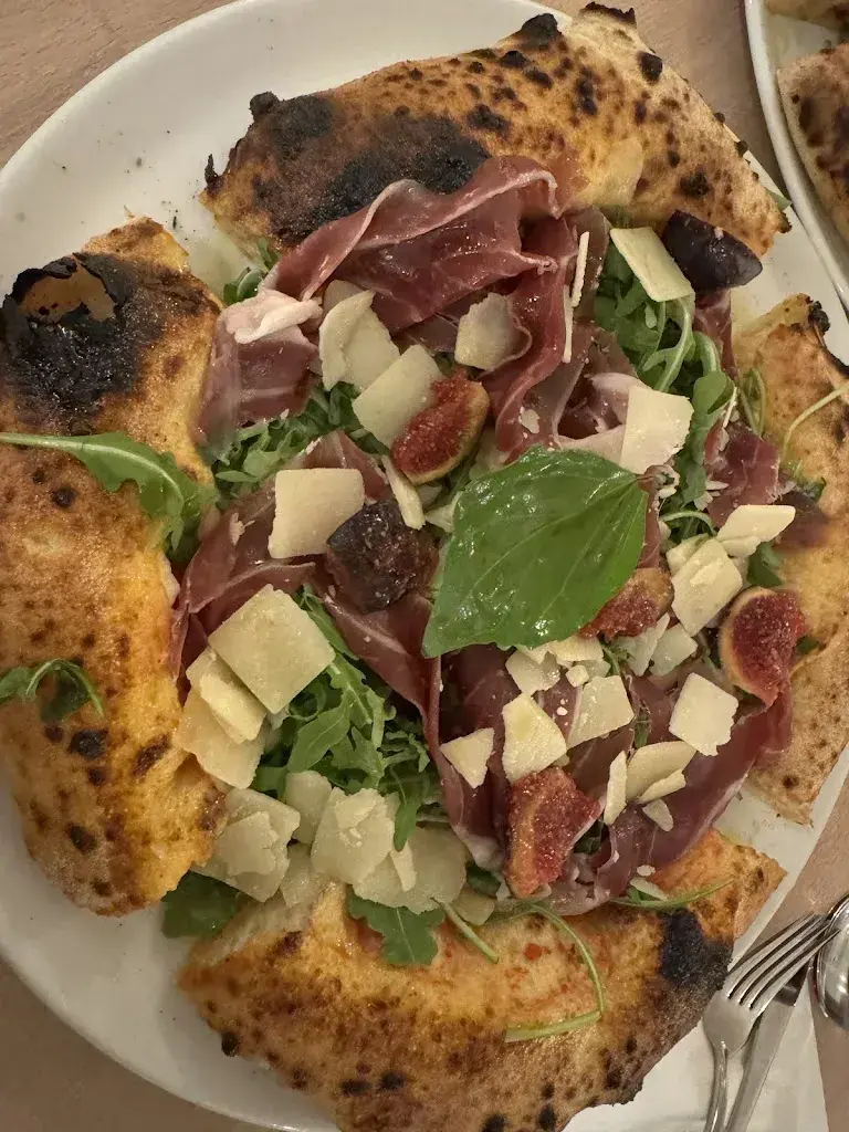 Han Wang_Food&Friends_Lenzburg_review