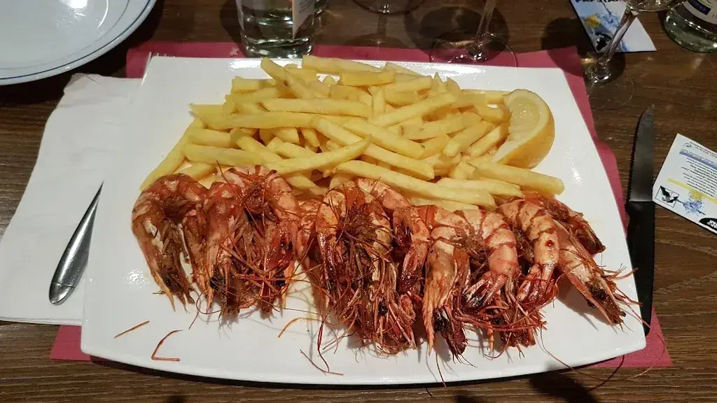 Wiederkehr Belen_Pro Ticino Branco Almeida_Biel_review