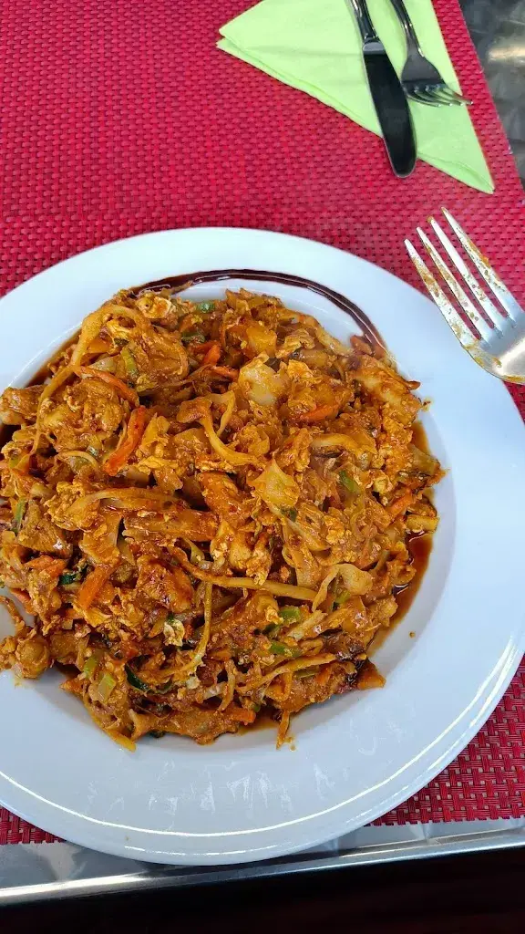 Vibhu Baibhav_Kugiss Food_Brugg_review