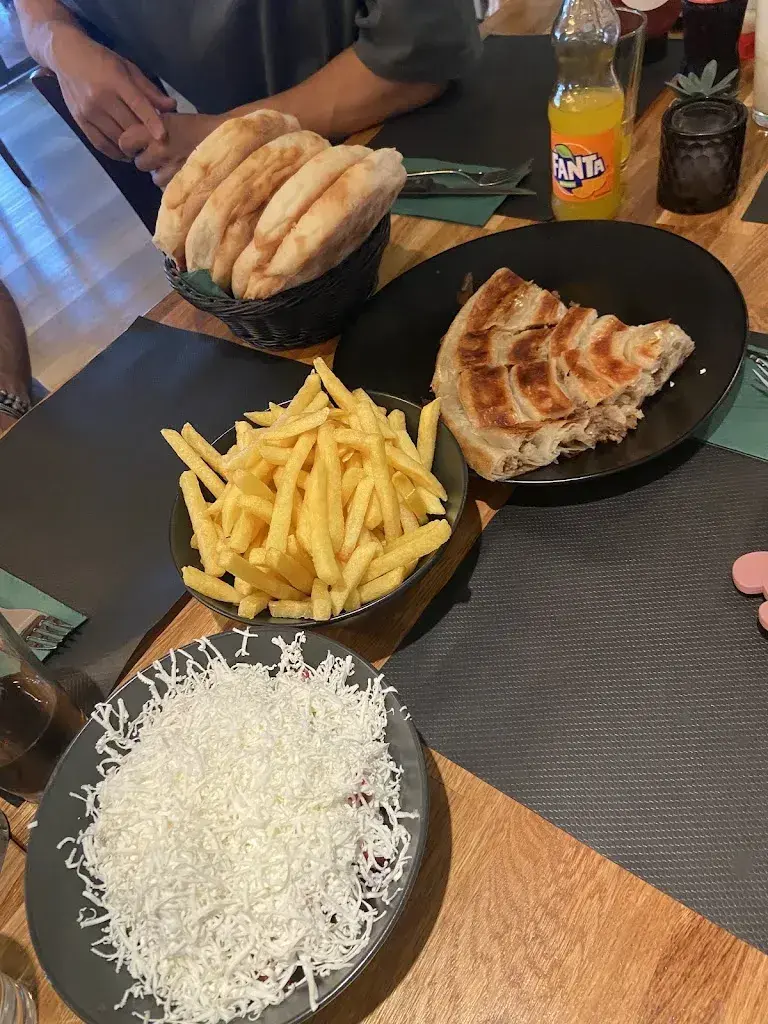 Menu_Restaurant Grill Victoria Windisch_Windisch_image_2