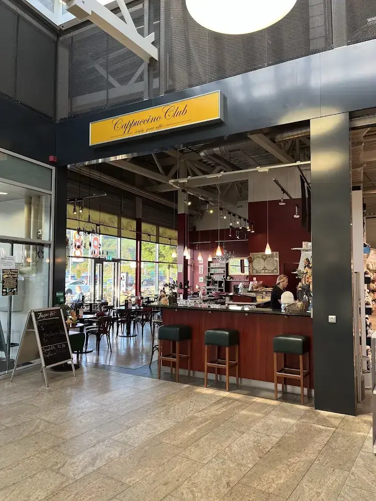 Michael Buechi_Cappuccino Club_Lupfig_review