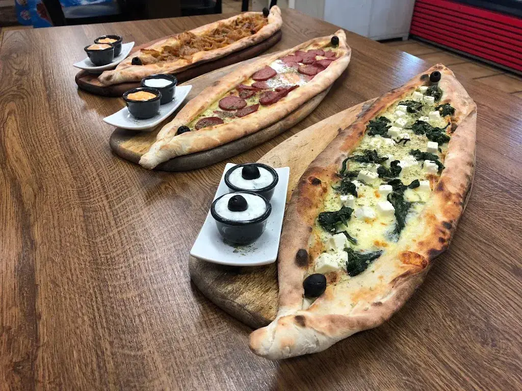 Menu_Maestro Pizza Kurier_Lupfig_image_5