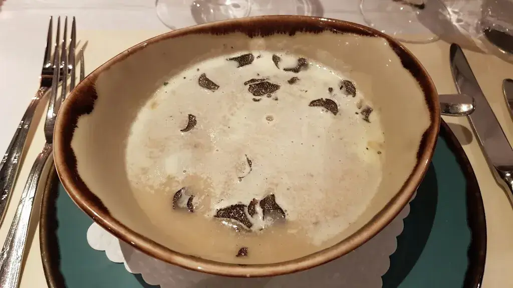 Steph Wartmä_Trattoria Casino_Brugg_recensione