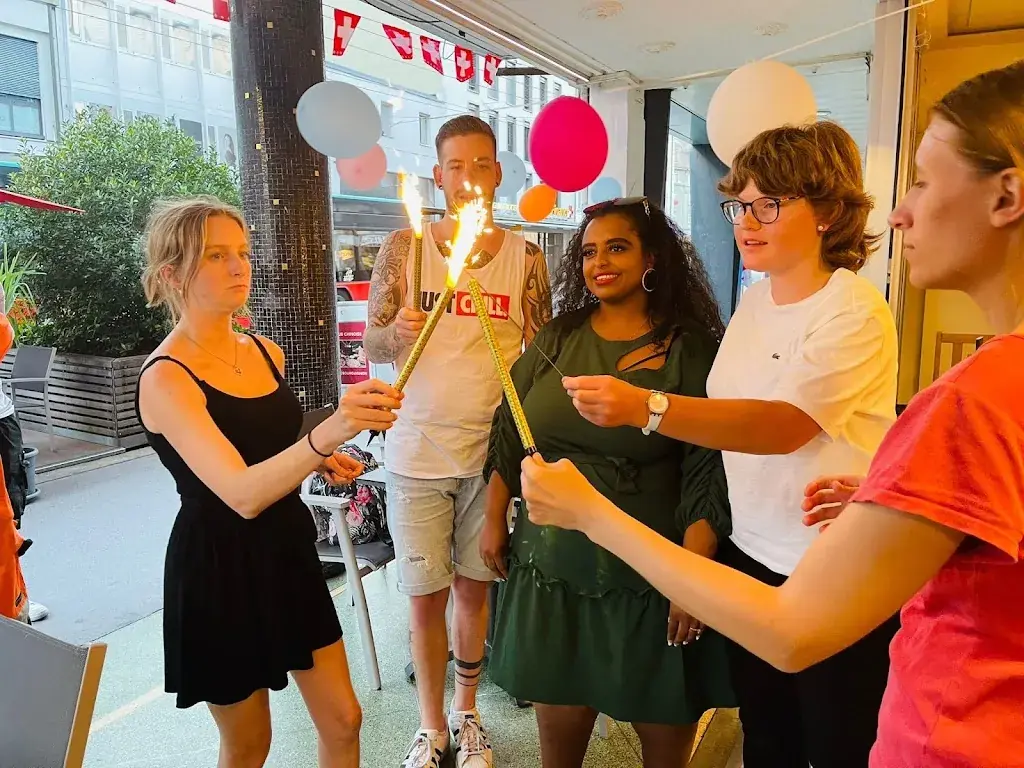 Hanameron Getachew_Falken / Faucon_Biel_review