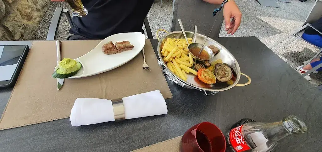 Anamrija jurković_Schlossrestaurant Habsburg_Habsburg_review