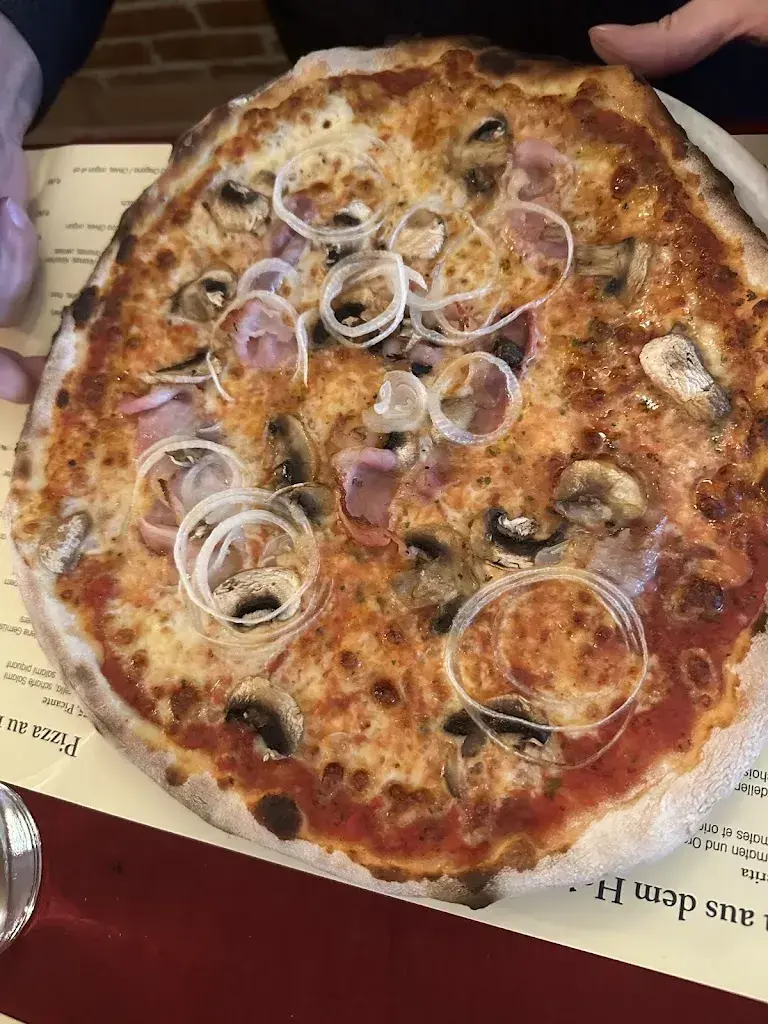 Kevin Grubi_Ristorante Pizzeria da Toto_Biel_avis