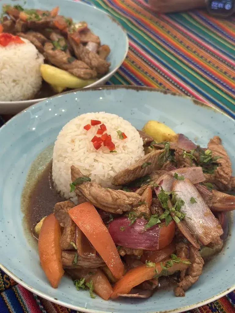 Chang_INKA CHOLA - RESTAURANT_Biel_review