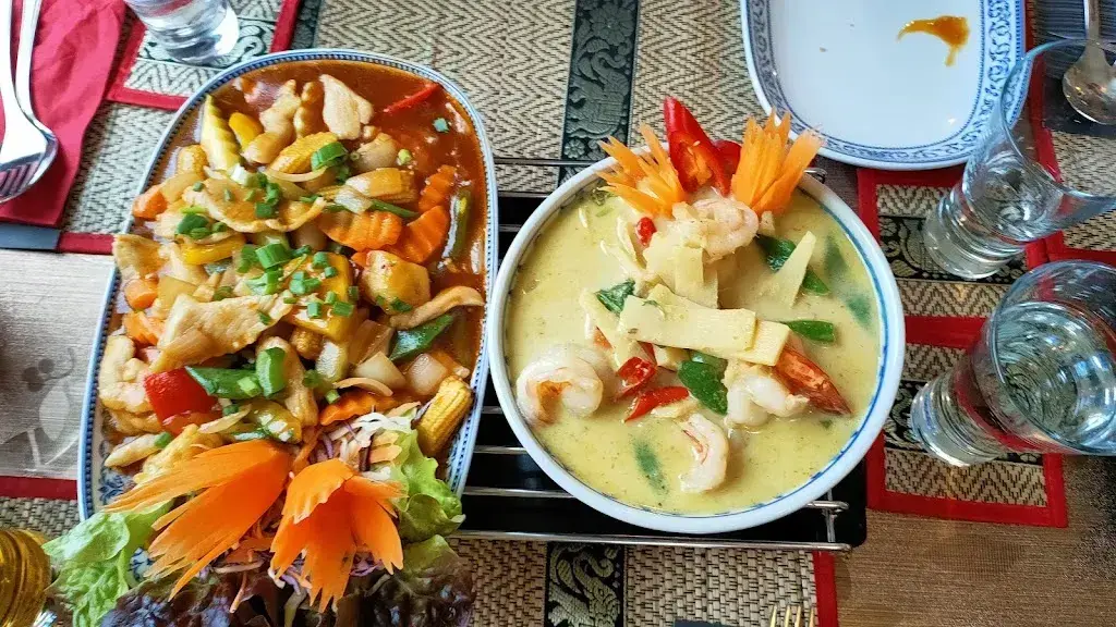 Marie-Laure Del Vecchio_Baan Phuket Thai Food_Holziken_review