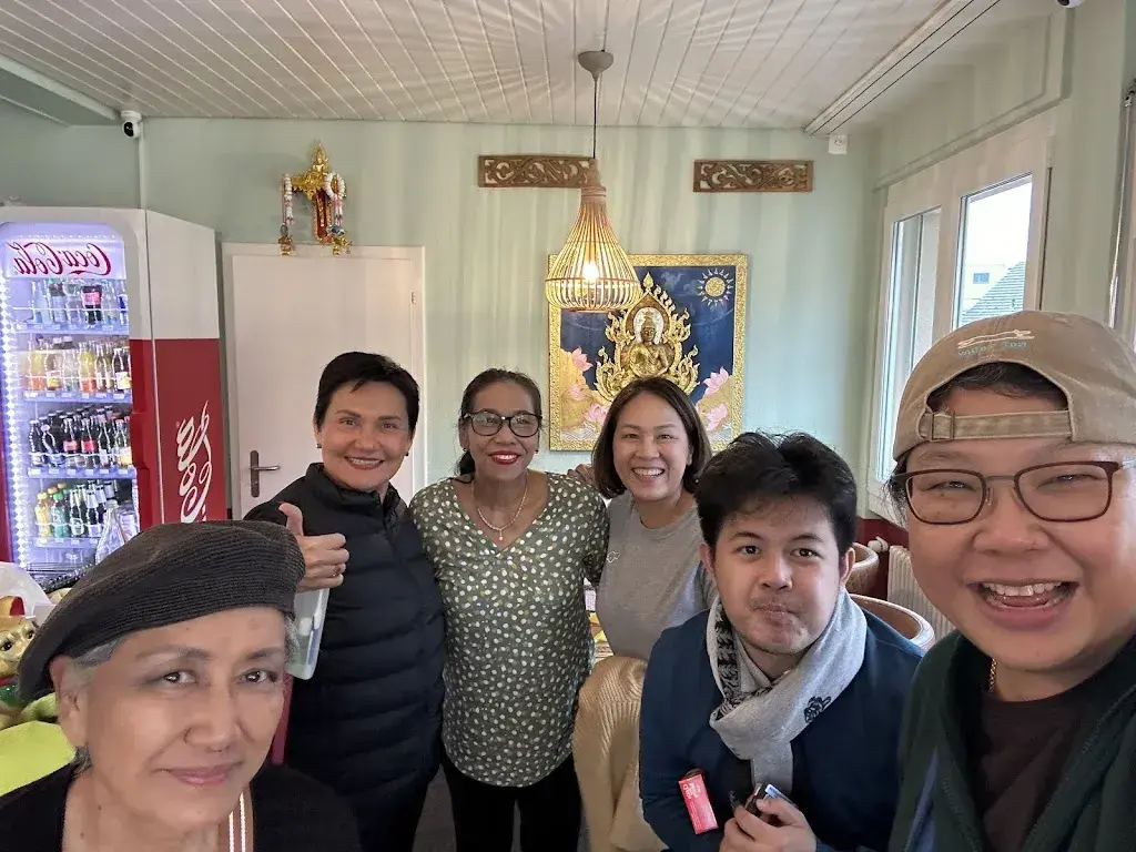 Chanokporn Sintuvatin_Baan Phuket Thai Food_Holziken_review