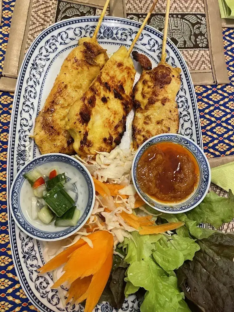 Ana Maria Palacios_Baan Phuket Thai Food_Holziken_review