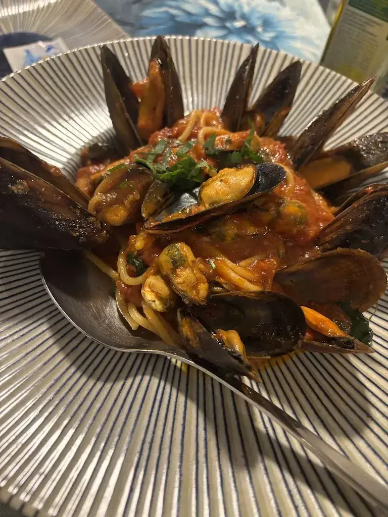 brad morley_La Perla Del Sud_Zürich_avis