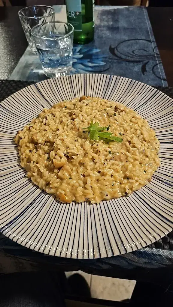 Roberto R._La Perla Del Sud_Zürich_avis