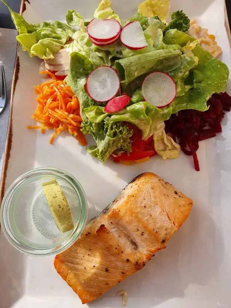 Bruno Scherrer_Restaurant Bahnhof_Schwaderloch_review