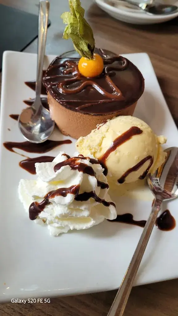 PAZAZ SHOP_Restaurant Athen_Germany_reseña