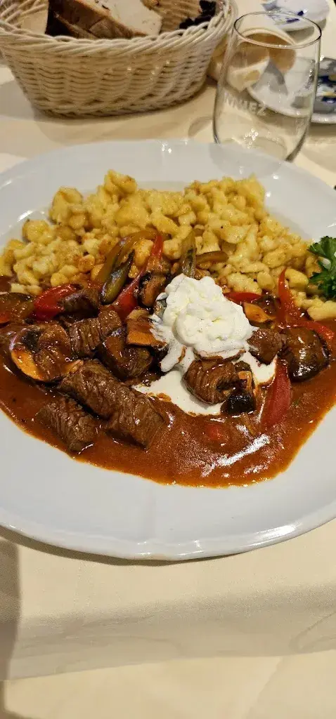 Menu_Hotel-Speiserestaurant Hallwyl AG_Seengen_image_7