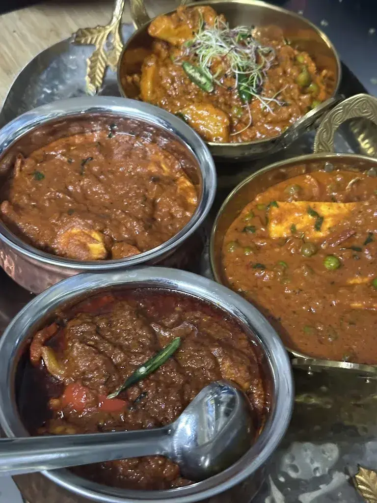 Menu_Sunsaravanas Indian Restaurant and Bar_Lenzburg_imagen_6