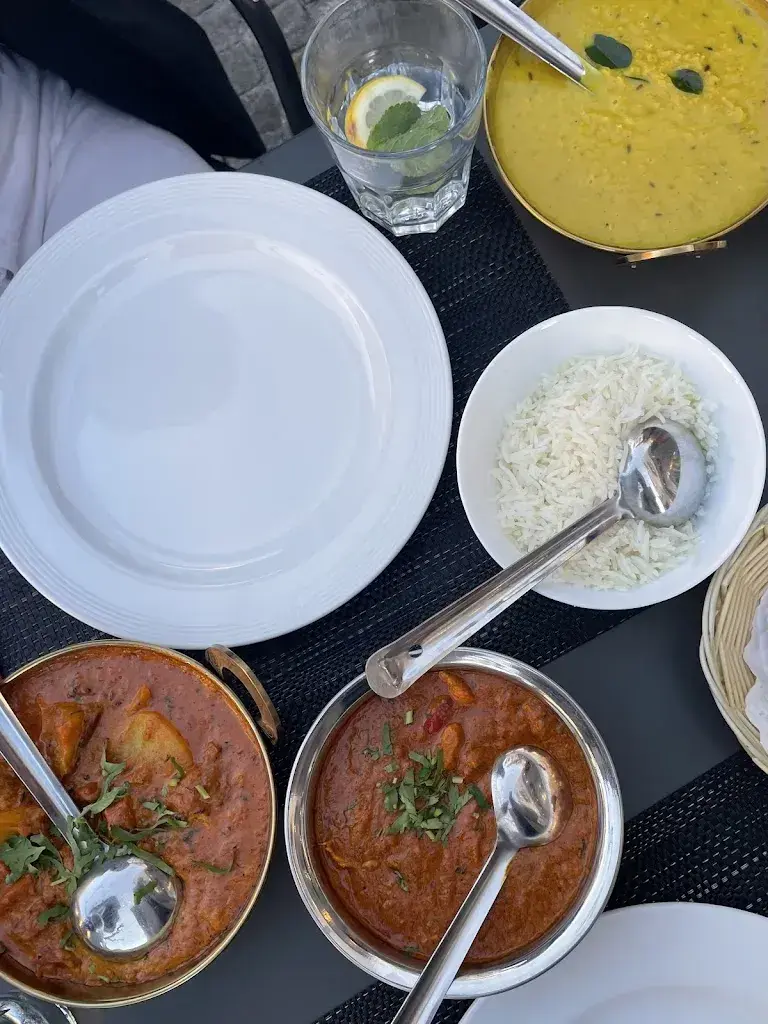 ANA PALACIOS_Sunsaravanas Indian Restaurant and Bar_Lenzburg_reseña