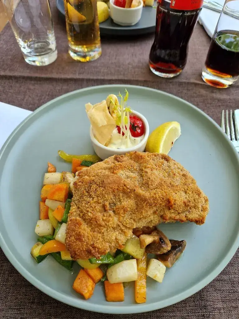 Jelena Stojadinovic_Restaurant Weisser Wind_Freienwil_review