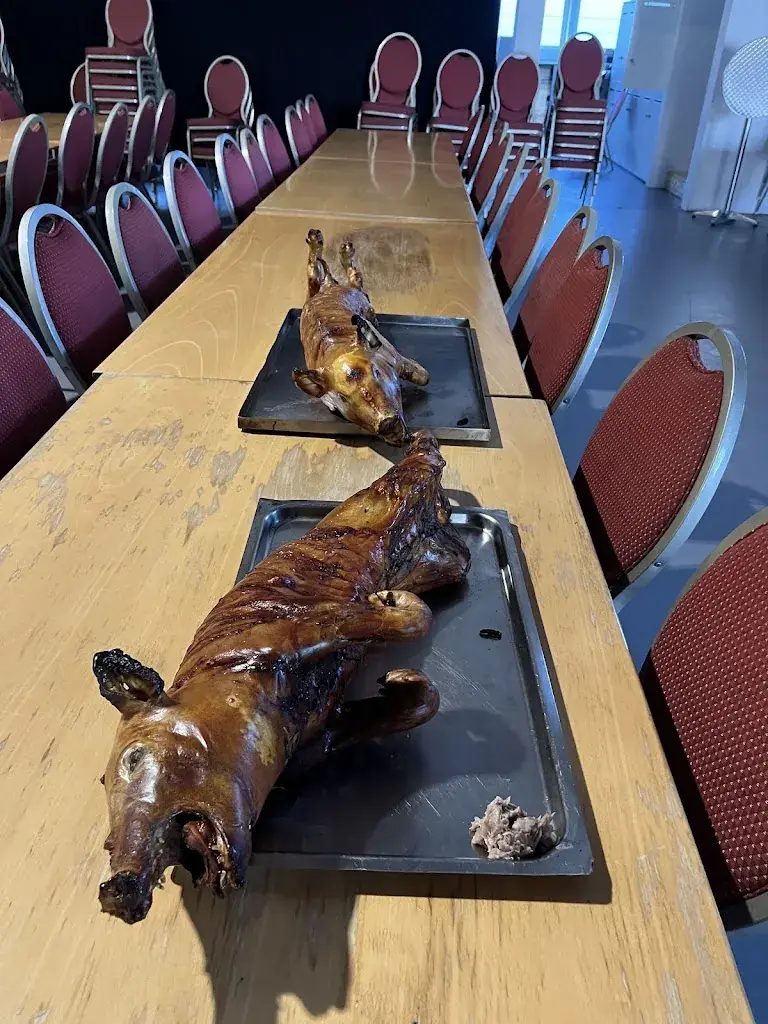 Tertúlia Lenzburg_Niederlenz_menu_image_1