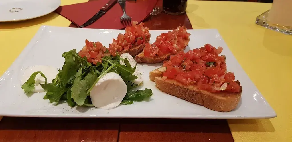 Menu_Ristorante Pizzeria Al Capone_Biel_image_9