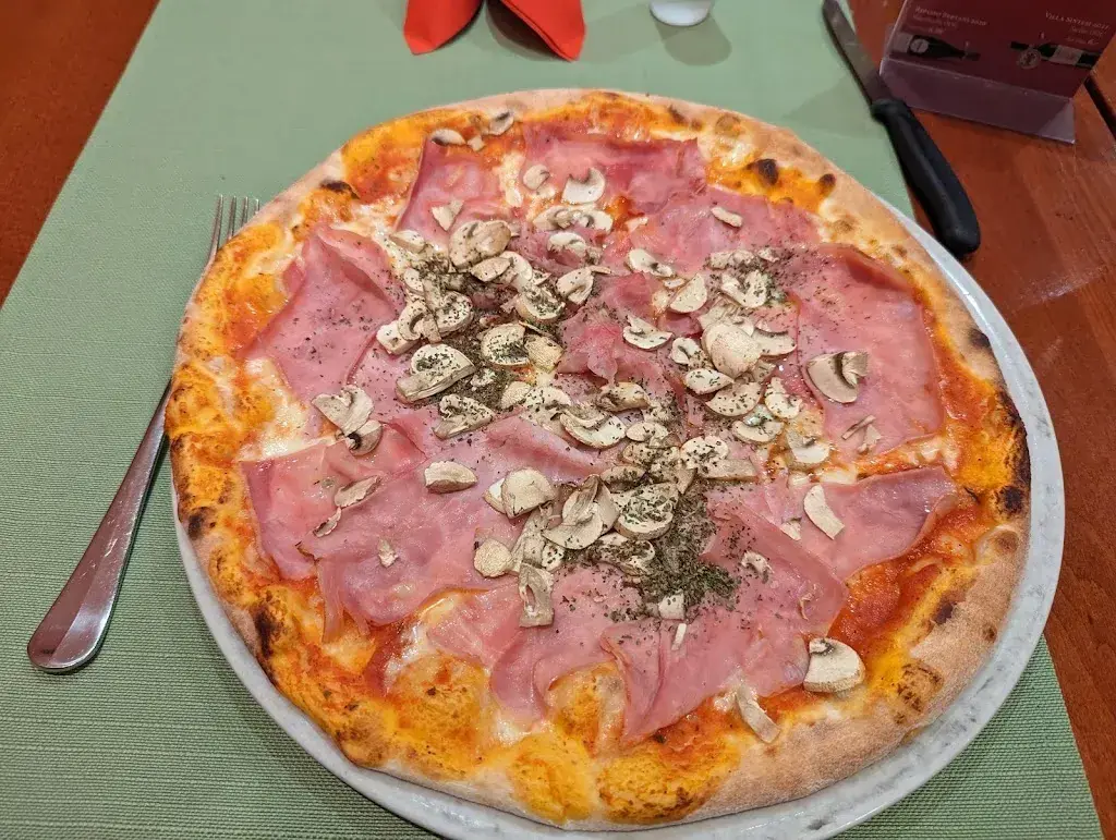 Saso Makedonski_Ristorante Pizzeria Al Capone_Biel_review