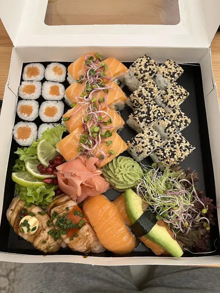 Hoostins Miranda_Ikura - Sushi Lounge | erstklassiges Sushi & japanische Köstlichkeiten_Rupperswil_Bewertung