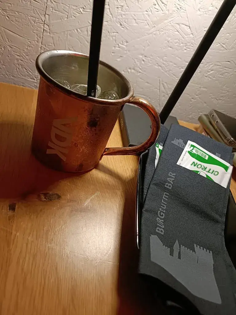 Benny B_Burgturm Villa BAR Seengen_Seengen_review