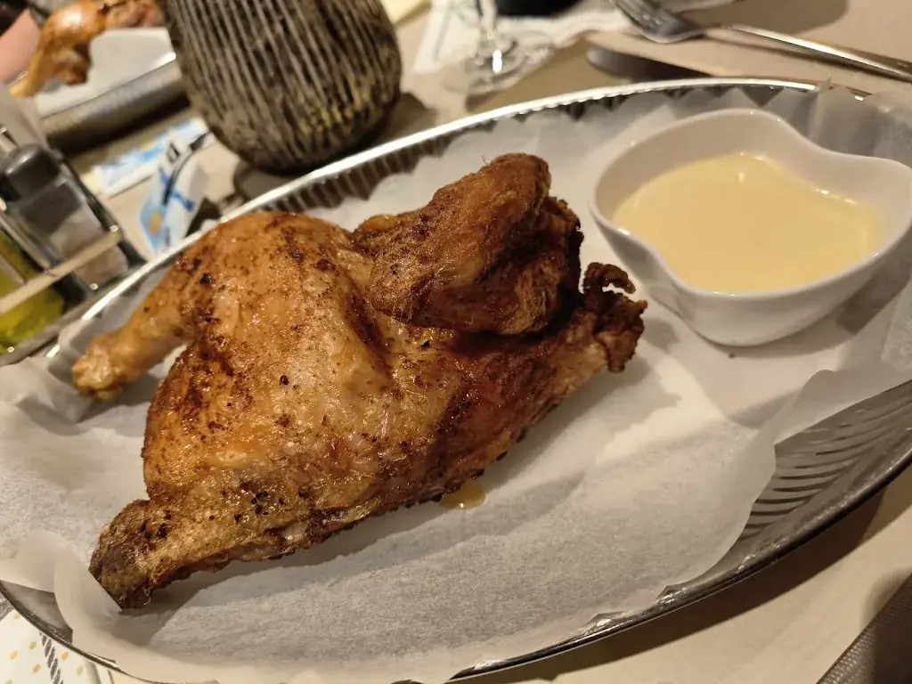 fabienne abgottspon_Gasthaus zum Weissen Kreuz_Abtwil_review