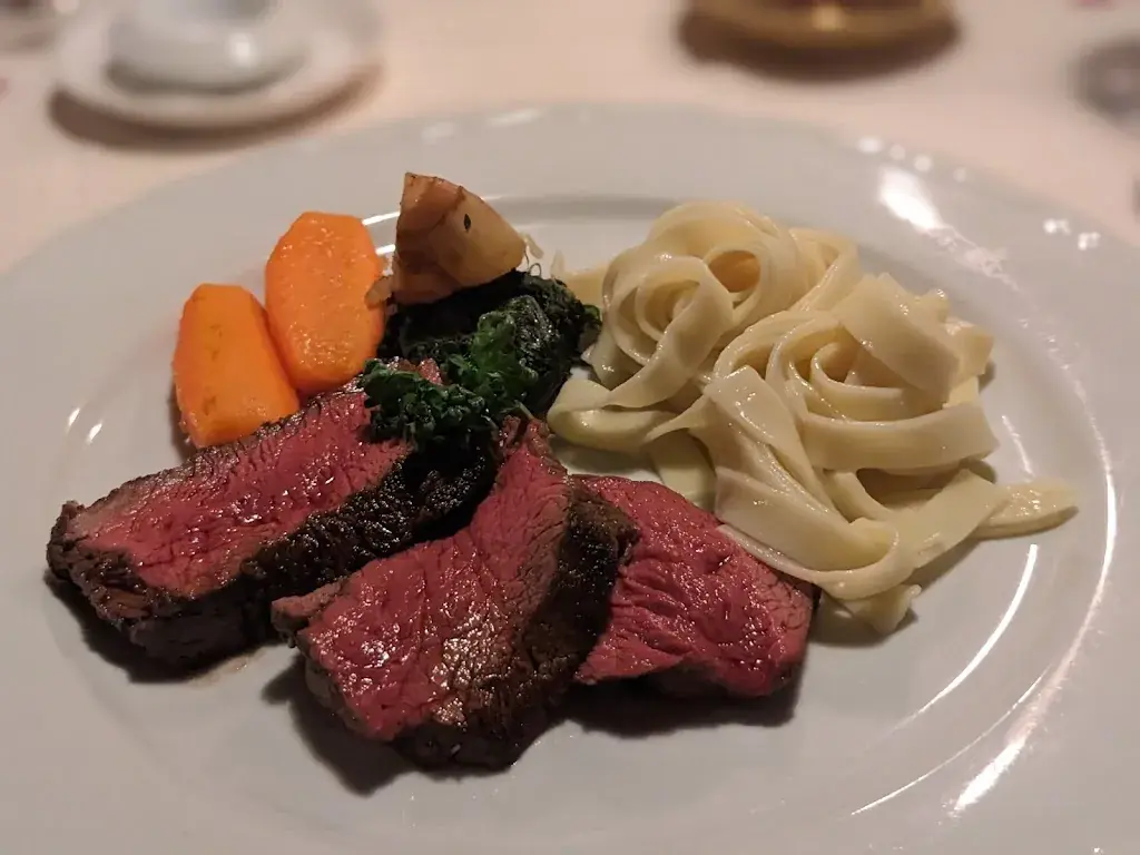 Wirtschaft Niesenberg_Kallern_menu_image_1