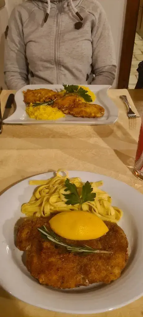 P. Hochstrasser_Restaurant Jäger-Stübli_Kallern_review