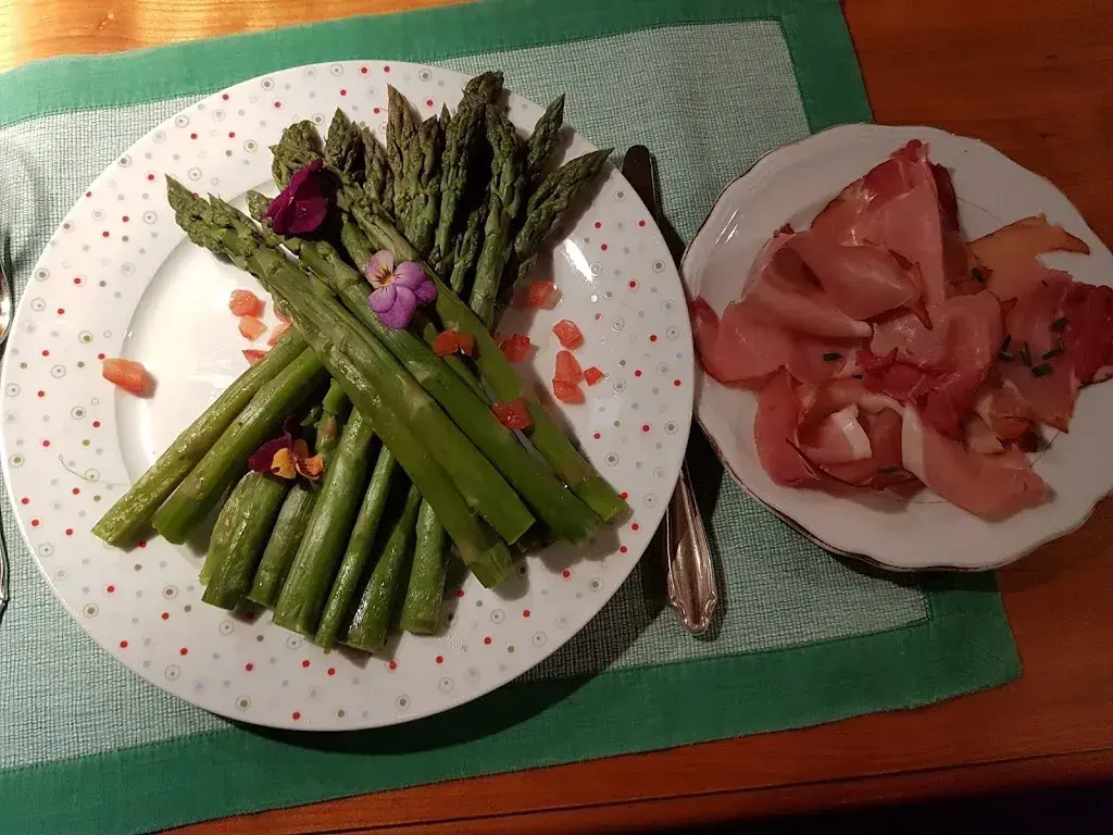 Chässtübli Monika_Hettenschwil_menu_image_1