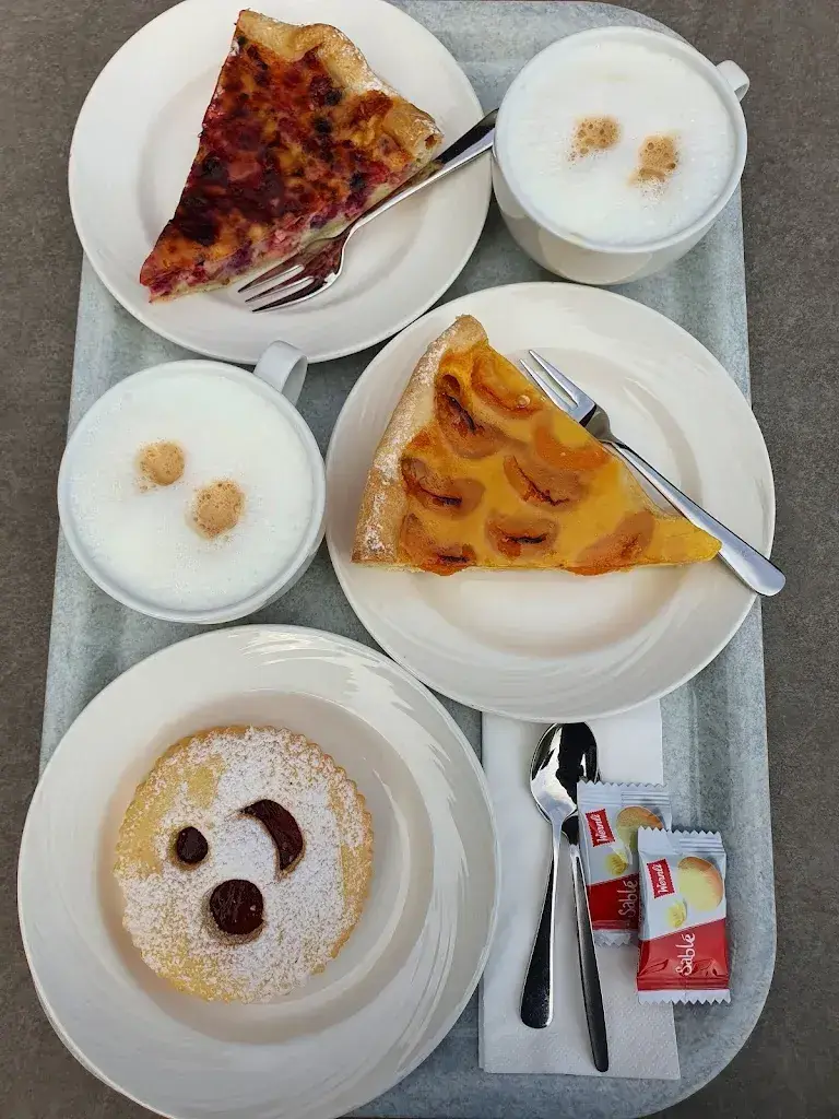 St. B._Murimoos Restaurant Moospintli_Muri_review