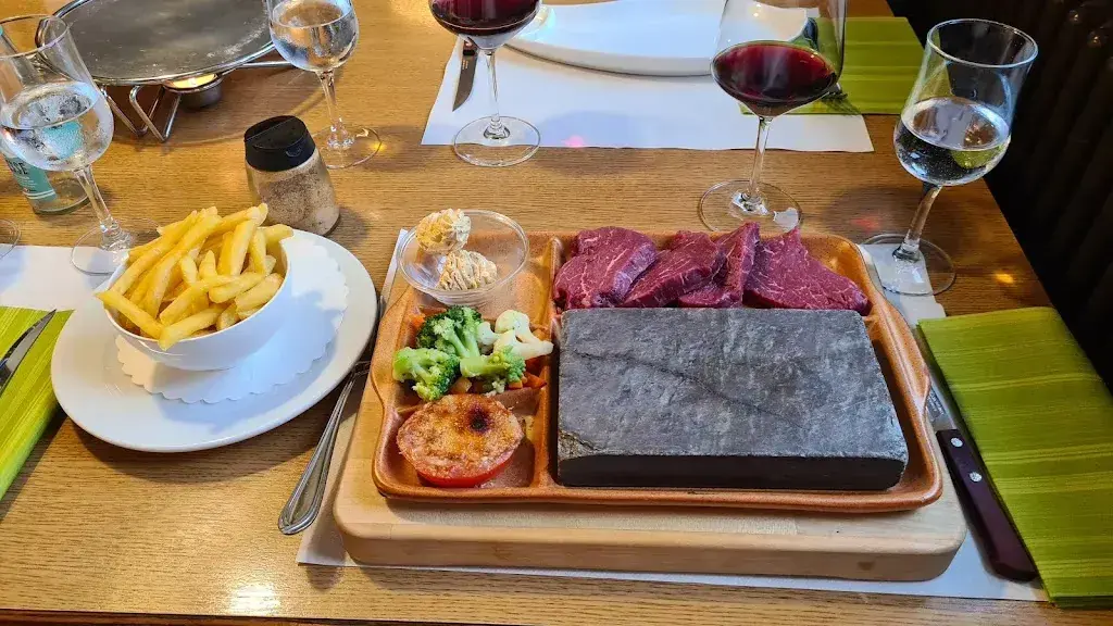 Menu_GASTHOF ZUM ANKER - Catering, Partyservice, Fondue Chinoise, Filet auf heissem Stein_Mumpf_image_3